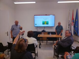 Predavanje dr.Viktora Simončiča „Jedu li pilići trosku?“